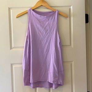 Lululemon tank
